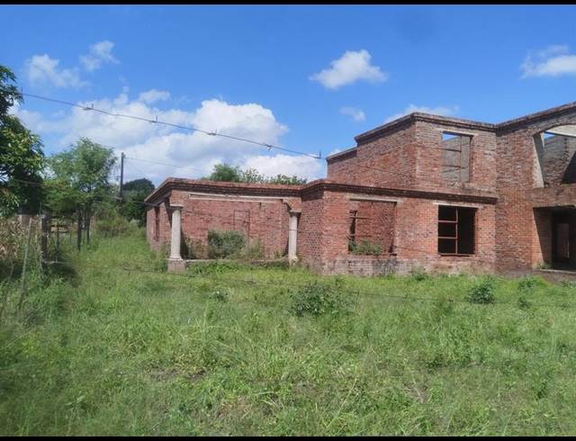 7 BEDROOM HOUSE FOR SALE IN TSWINGA